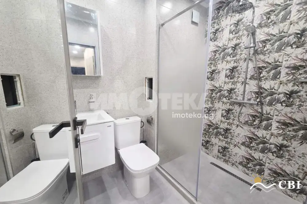 Apartment, 3-room, 91 m², in Varna. Photo 8 of 14. Varna, Black Sea, Bulgaria. Cheap Beach Holiday.
