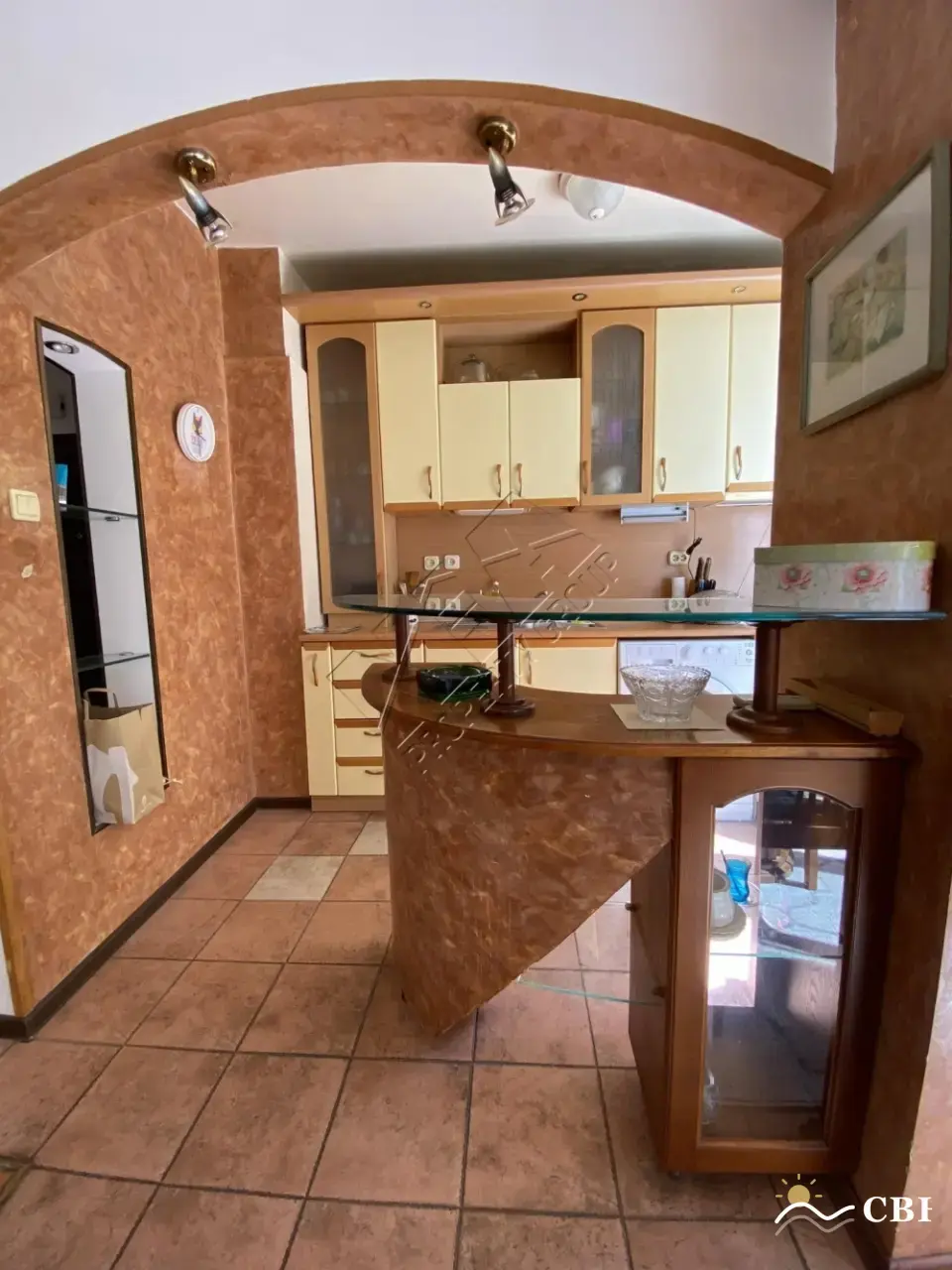 Apartment, 3-room, 80 m², in Burgas. Photo 9 of 16. Burgas, Black Sea, Bulgaria. Cheap Beach Holiday.