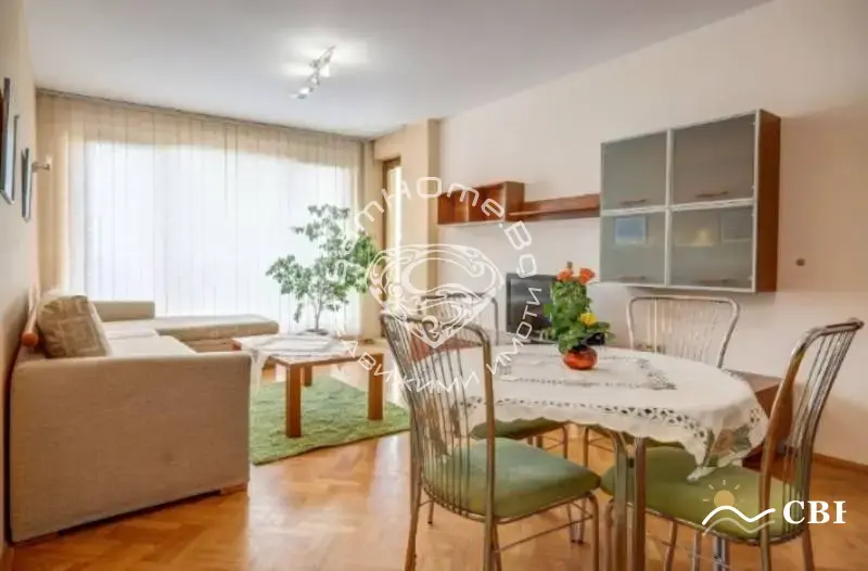 Apartment, 1-room, 70 m², in Varna. Photo 1 of 14. Varna, Black Sea, Bulgaria. Cheap Beach Holiday.