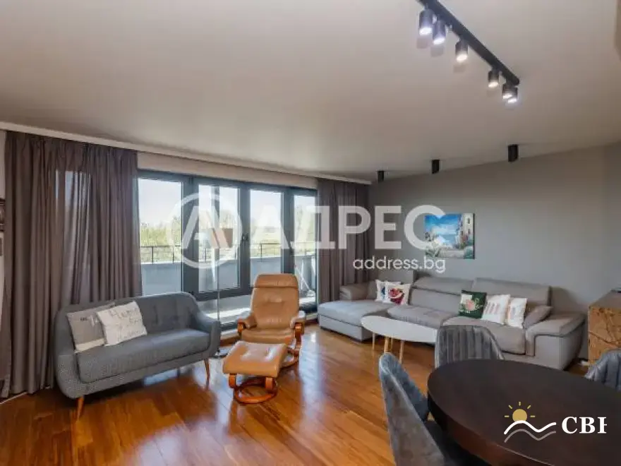 Apartment, 3-room, 100 m², in Varna. Photo 4 of 16. Varna, Black Sea, Bulgaria. Cheap Beach Holiday.