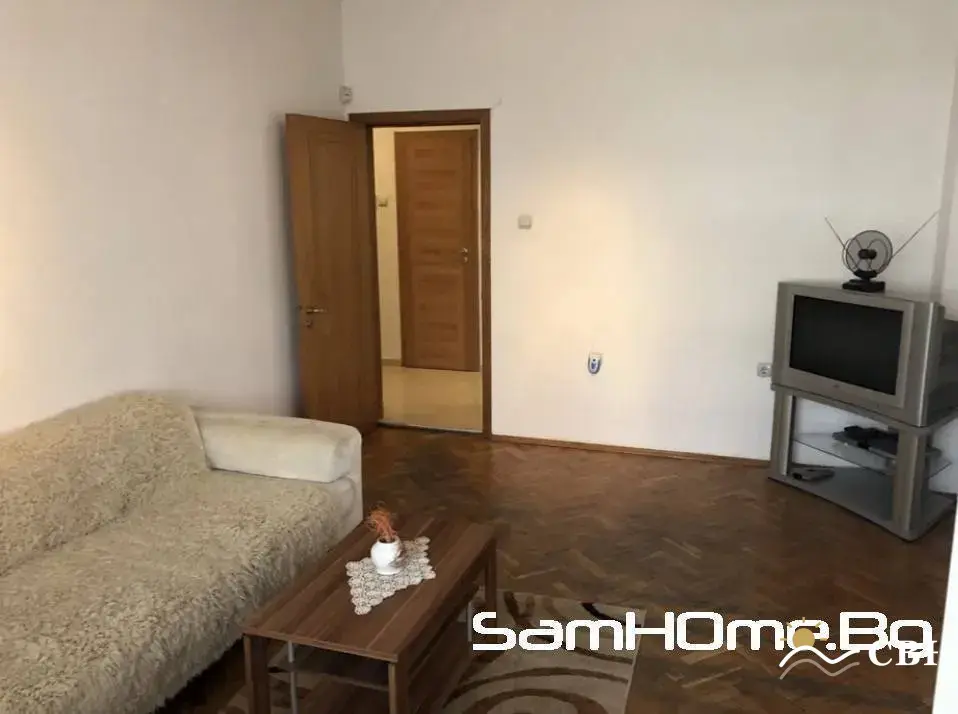 Apartment, 2-room, 100 m², in Varna. Photo 4 of 8. Varna, Black Sea, Bulgaria. Cheap Beach Holiday.