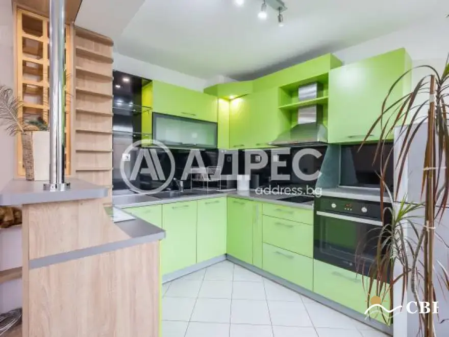 Apartment, 3-room, 105 m², in Varna. Photo 1 of 16. Varna, Black Sea, Bulgaria. Cheap Beach Holiday.
