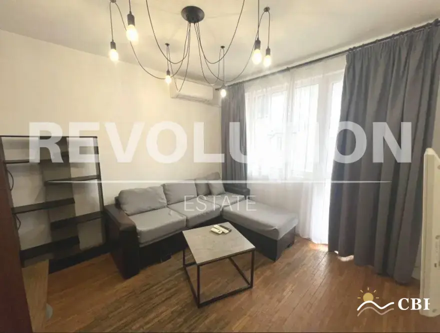 Apartment, 2-room, 50 m², in Varna. Photo 1 of 10. Varna, Black Sea, Bulgaria. Cheap Beach Holiday.