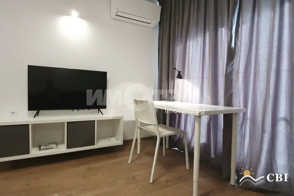 Apartment, 3-room, 80 m², in Varna. Photo 2 of 13. Varna, Black Sea, Bulgaria. Cheap Beach Holiday.