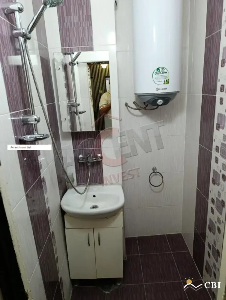 Apartment, 4-room, 90 m², in Varna. Photo 8 of 15. Varna, Black Sea, Bulgaria. Cheap Beach Holiday.
