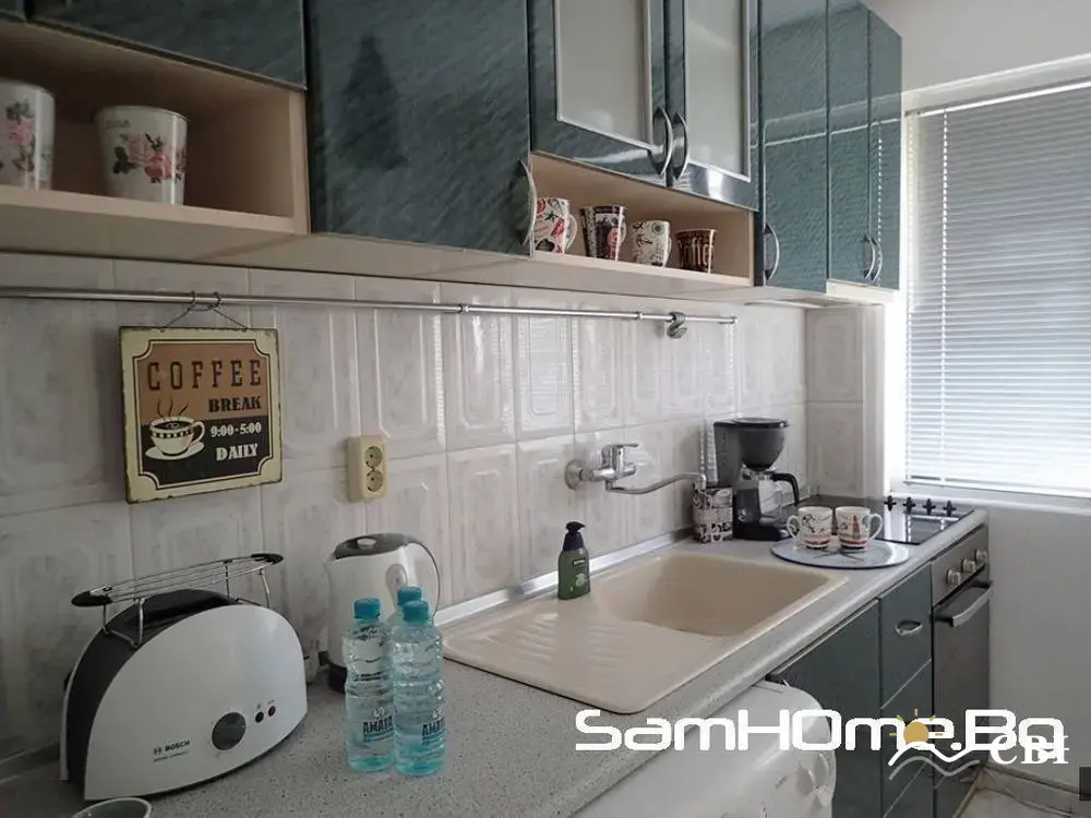 Apartment, 2-room, 90 m², in Varna. Photo 2 of 7. Varna, Black Sea, Bulgaria. Cheap Beach Holiday.