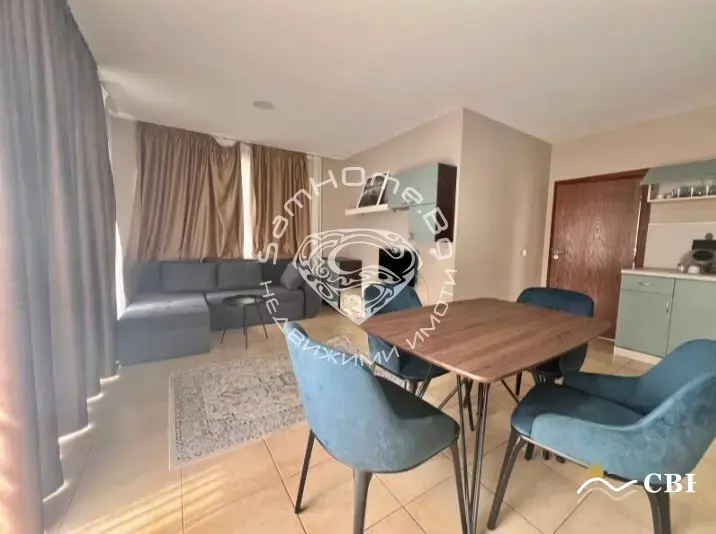Apartment, 1-room, 75 m², in St. St. Konstantin and Elena. Photo 1 of 8. St. St. Konstantin and Elena, Black Sea, Bulgaria. Cheap Beach Holiday.