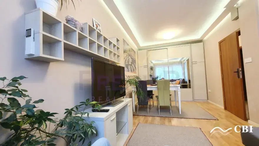 Apartment, 2-room, 62 m², in Vinitsa. Photo 1 of 15. Vinitsa, Black Sea, Bulgaria. Cheap Beach Holiday.