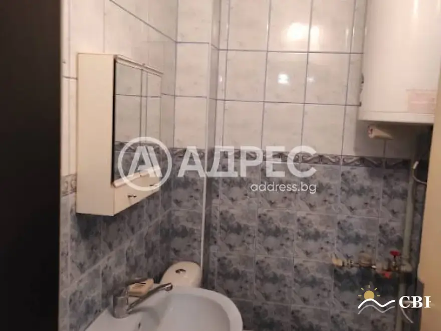 Apartment, 3-room, 64 m², in Varna. Photo 8 of 9. Varna, Black Sea, Bulgaria. Cheap Beach Holiday.
