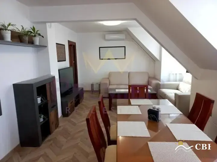 Apartment, 3-room, 111 m², in Varna. Photo 2 of 12. Varna, Black Sea, Bulgaria. Cheap Beach Holiday.
