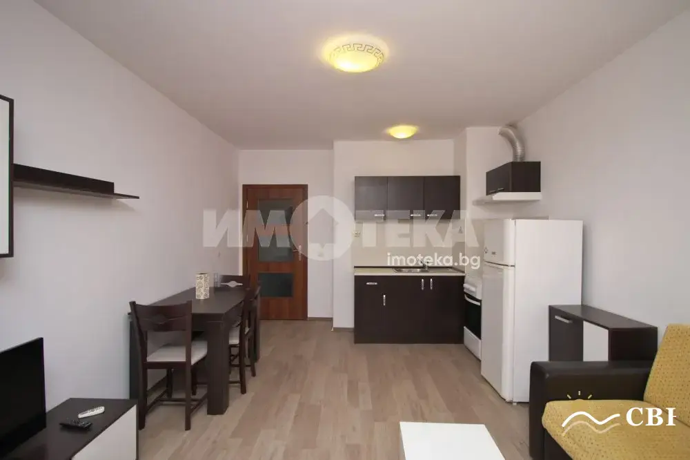 Apartment, 2-room, 60 m², in Varna. Photo 2 of 7. Varna, Black Sea, Bulgaria. Cheap Beach Holiday.