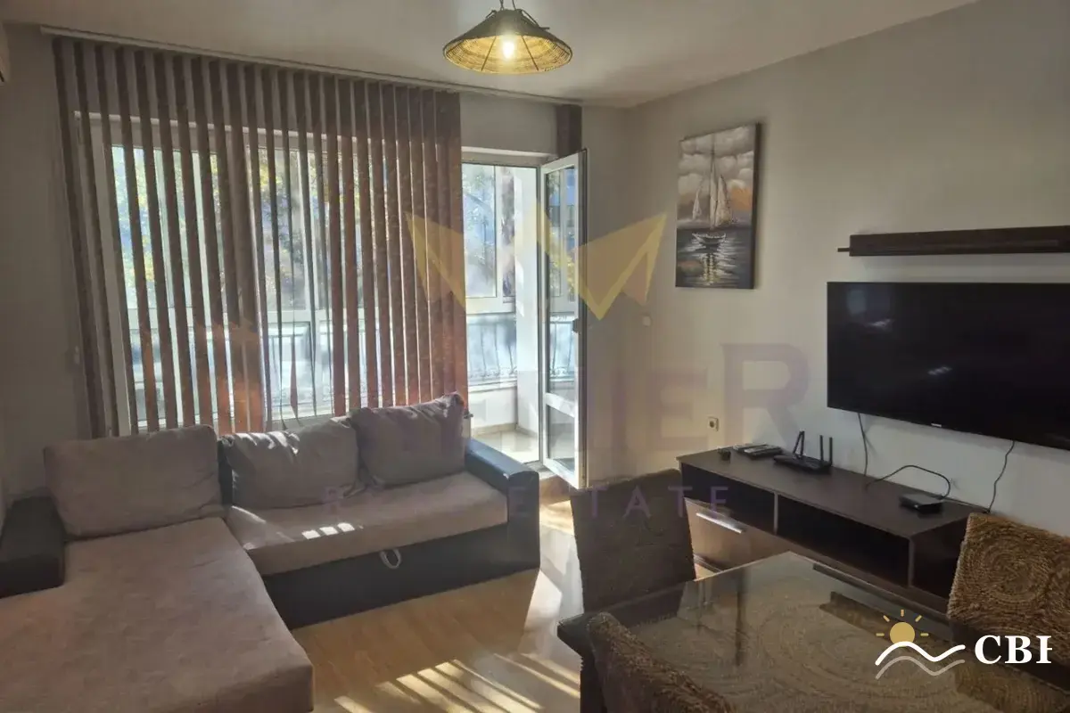 Apartment, 3-room, 100 m², in Varna. Photo 2 of 7. Varna, Black Sea, Bulgaria. Cheap Beach Holiday.