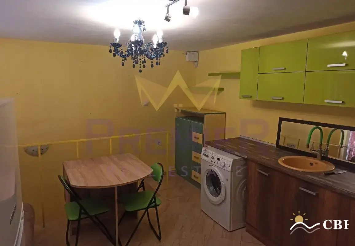 Apartment, 2-room, 35 m², in Varna. Photo 1 of 10. Varna, Black Sea, Bulgaria. Cheap Beach Holiday.