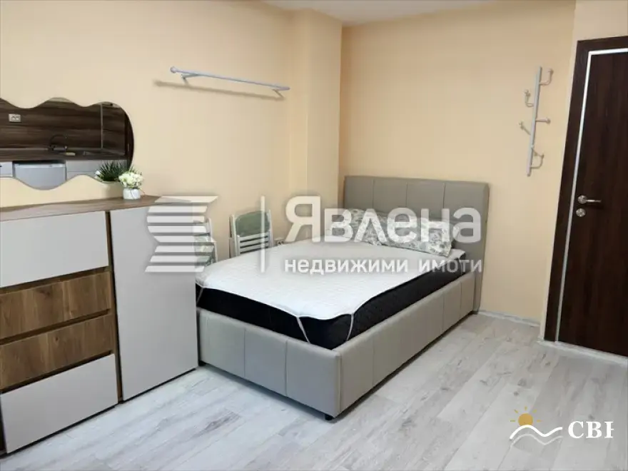 Apartment, 1-room, 25 m², in Burgas. Photo 3 of 8. Burgas, Black Sea, Bulgaria. Cheap Beach Holiday.