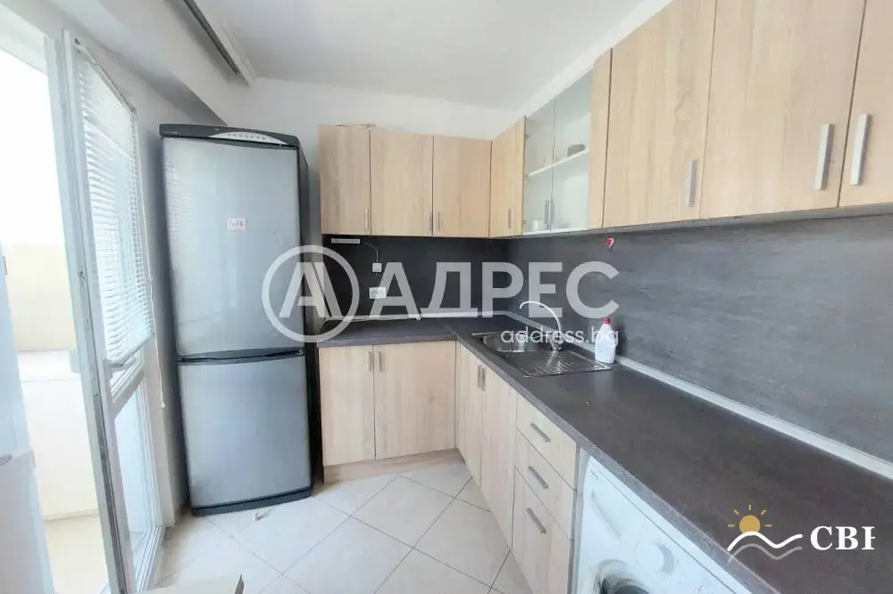 Apartment, 2-room, 70 m², in Burgas. Photo 6 of 7. Burgas, Black Sea, Bulgaria. Cheap Beach Holiday.