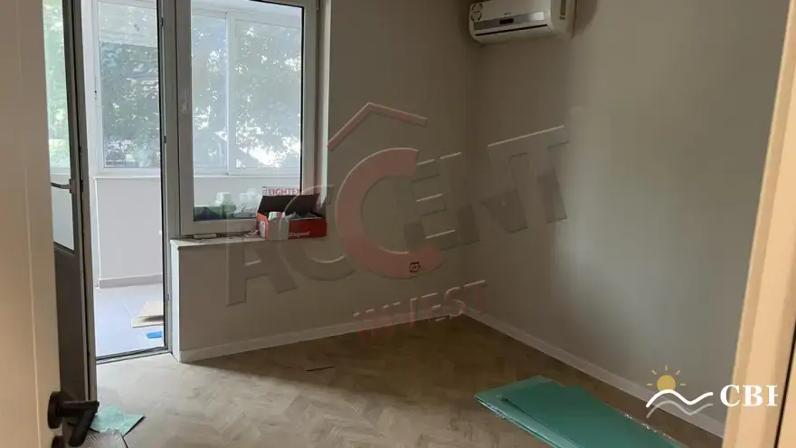 Apartment, 3-room, 110 m², in Varna. Photo 5 of 13. Varna, Black Sea, Bulgaria. Cheap Beach Holiday.