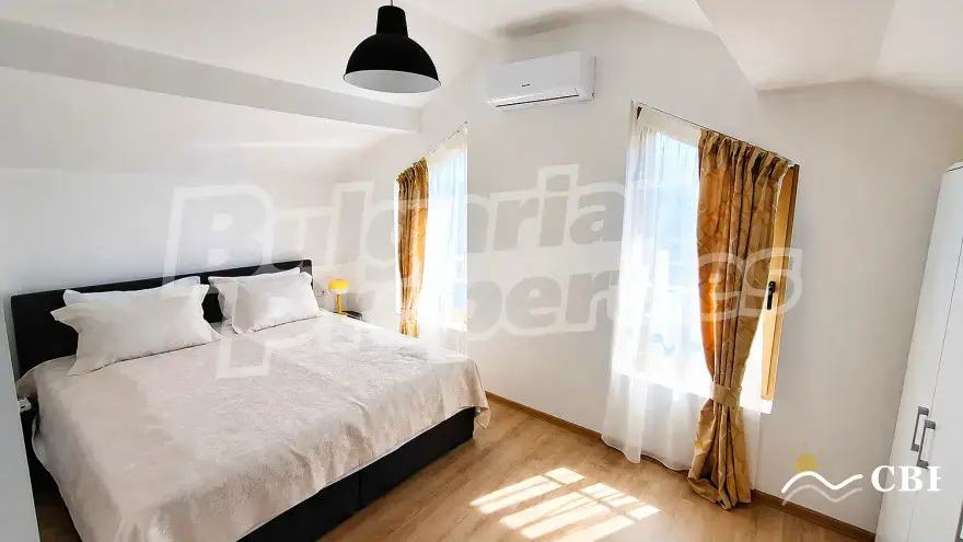 Apartment, 2-room, 80 m², in Burgas. Photo 5 of 16. Burgas, Black Sea, Bulgaria. Cheap Beach Holiday.