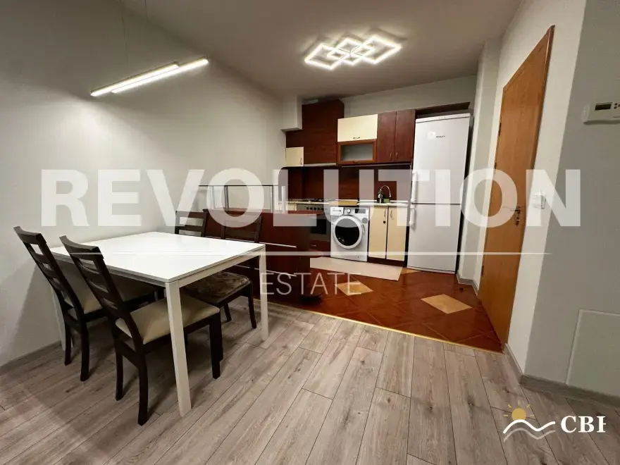 Apartment, 3-room, 80 m², in Varna. Photo 1 of 9. Varna, Black Sea, Bulgaria. Cheap Beach Holiday.