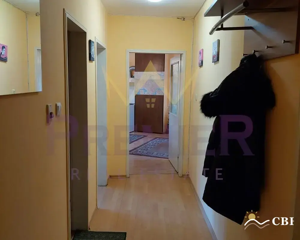 Apartment, 3-room, 86 m², in Varna. Photo 4 of 11. Varna, Black Sea, Bulgaria. Cheap Beach Holiday.