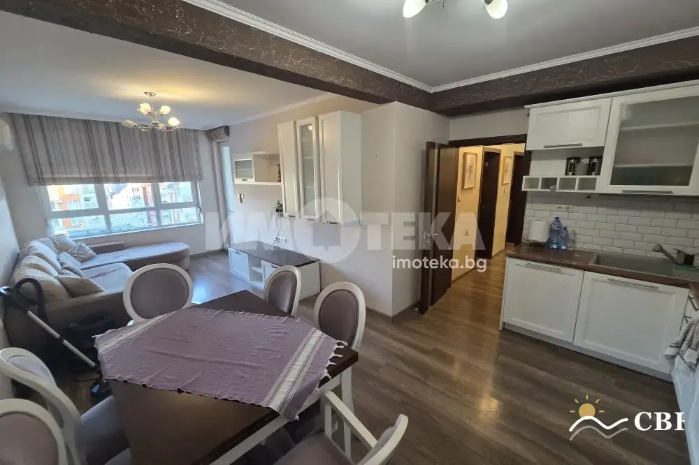 Apartment, 3-room, 87 m², in Varna. Photo 4 of 16. Varna, Black Sea, Bulgaria. Cheap Beach Holiday.