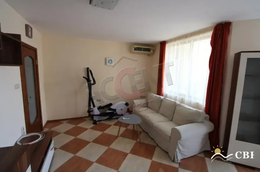 Apartment, 3-room, 85 m², in Varna. Photo 6 of 15. Varna, Black Sea, Bulgaria. Cheap Beach Holiday.