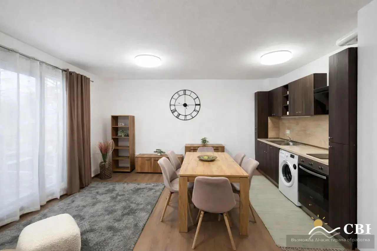 Apartment, 3-room, 82 m², in Varna. Photo 3 of 9. Varna, Black Sea, Bulgaria. Cheap Beach Holiday.