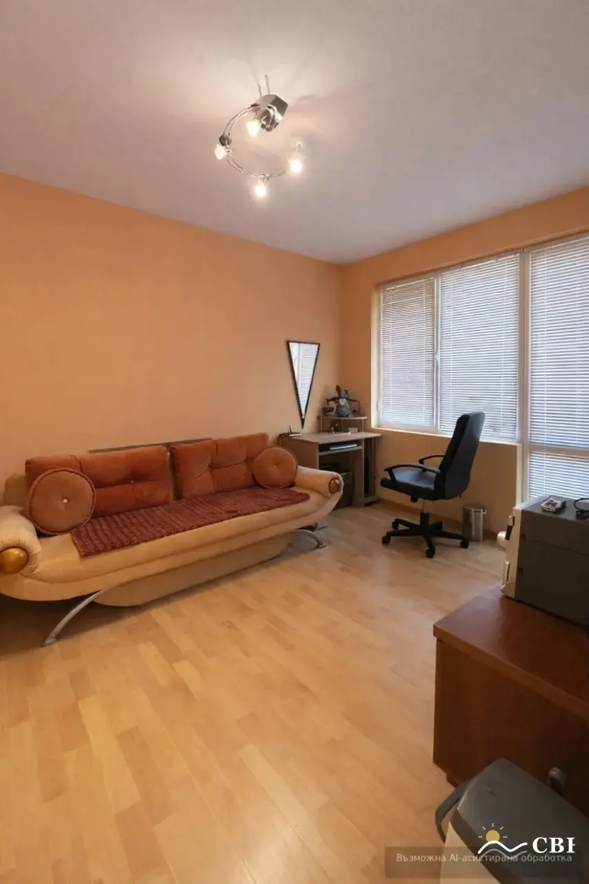 Apartment, 3-room, 89 m², in Varna. Photo 2 of 6. Varna, Black Sea, Bulgaria. Cheap Beach Holiday.