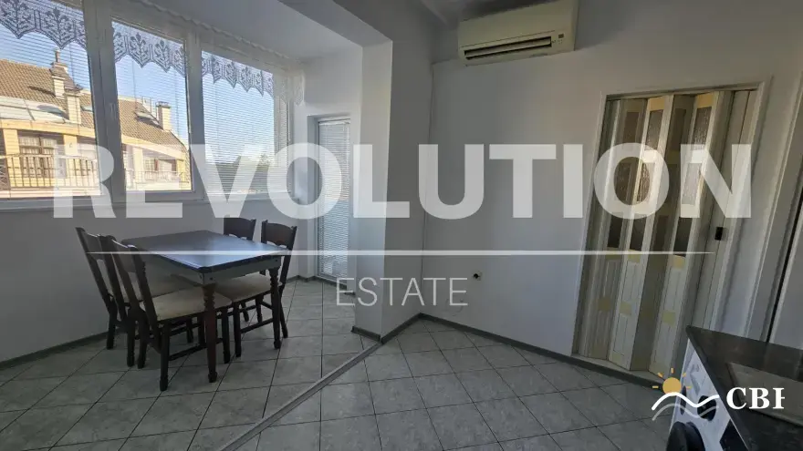 Apartment, 3-room, 60 m², in Varna. Photo 3 of 12. Varna, Black Sea, Bulgaria. Cheap Beach Holiday.