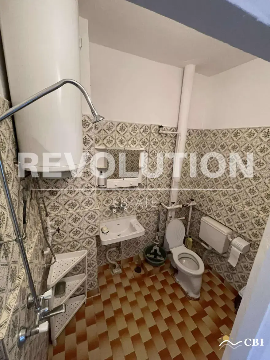 Apartment, 2-room, 70 m², in Varna. Photo 7 of 7. Varna, Black Sea, Bulgaria. Cheap Beach Holiday.