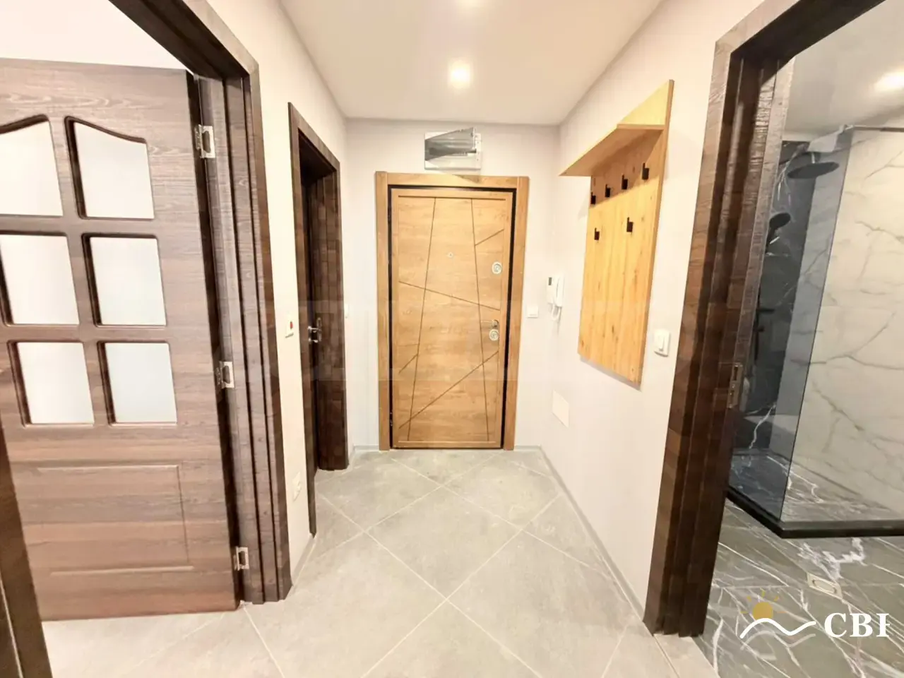Apartment, 2-room, 75 m², in Burgas. Photo 7 of 16. Burgas, Black Sea, Bulgaria. Cheap Beach Holiday.