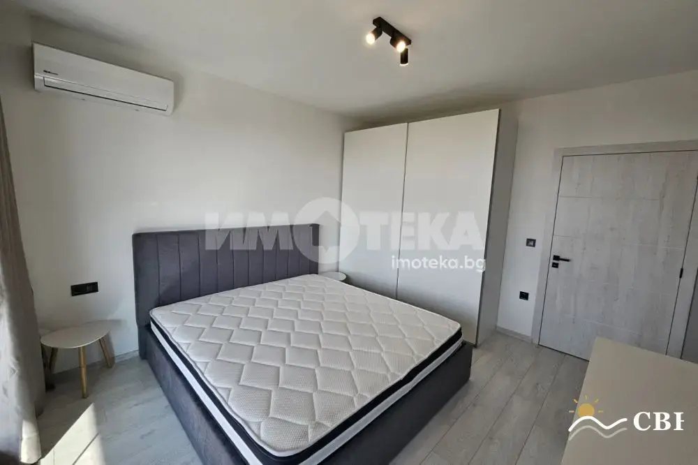 Apartment, 2-room, 63 m², in Varna. Photo 2 of 11. Varna, Black Sea, Bulgaria. Cheap Beach Holiday.