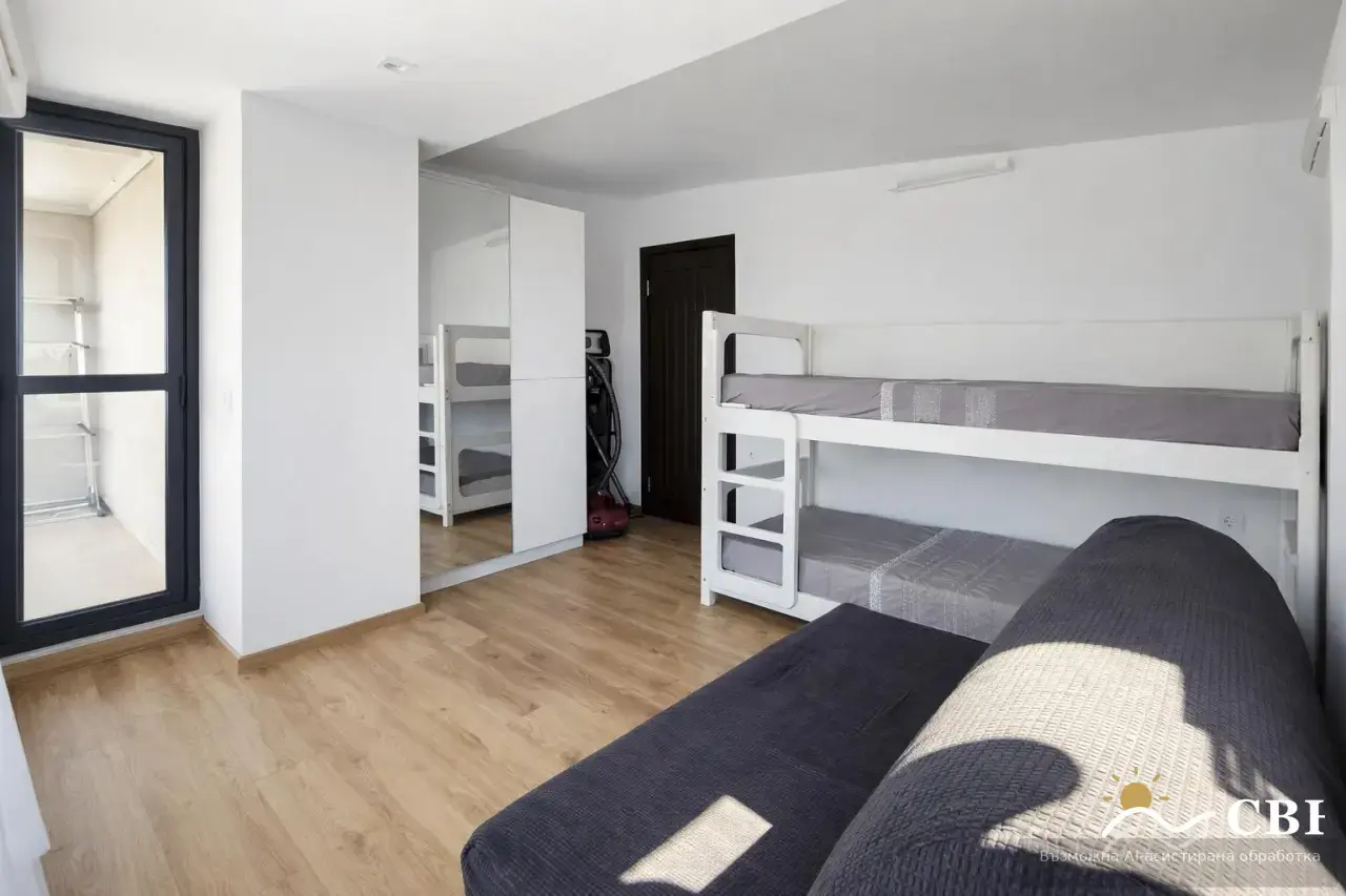 Apartment, 3-room, 70 m², in Varna. Photo 5 of 8. Varna, Black Sea, Bulgaria. Cheap Beach Holiday.