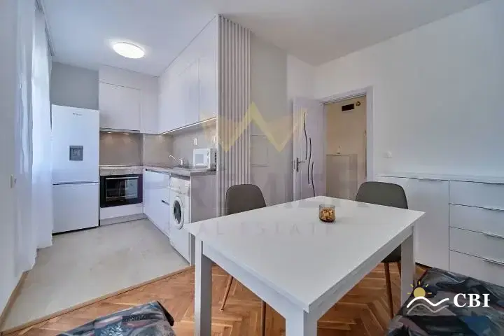 Apartment, 3-room, 71 m², in Varna. Photo 1 of 15. Varna, Black Sea, Bulgaria. Cheap Beach Holiday.