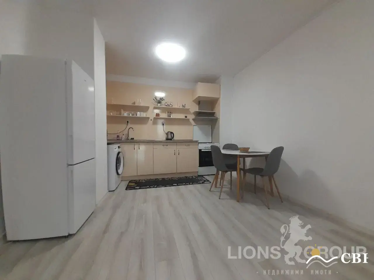 Apartment, 2-room, 70 m², in Varna. Photo 1 of 13. Varna, Black Sea, Bulgaria. Cheap Beach Holiday.