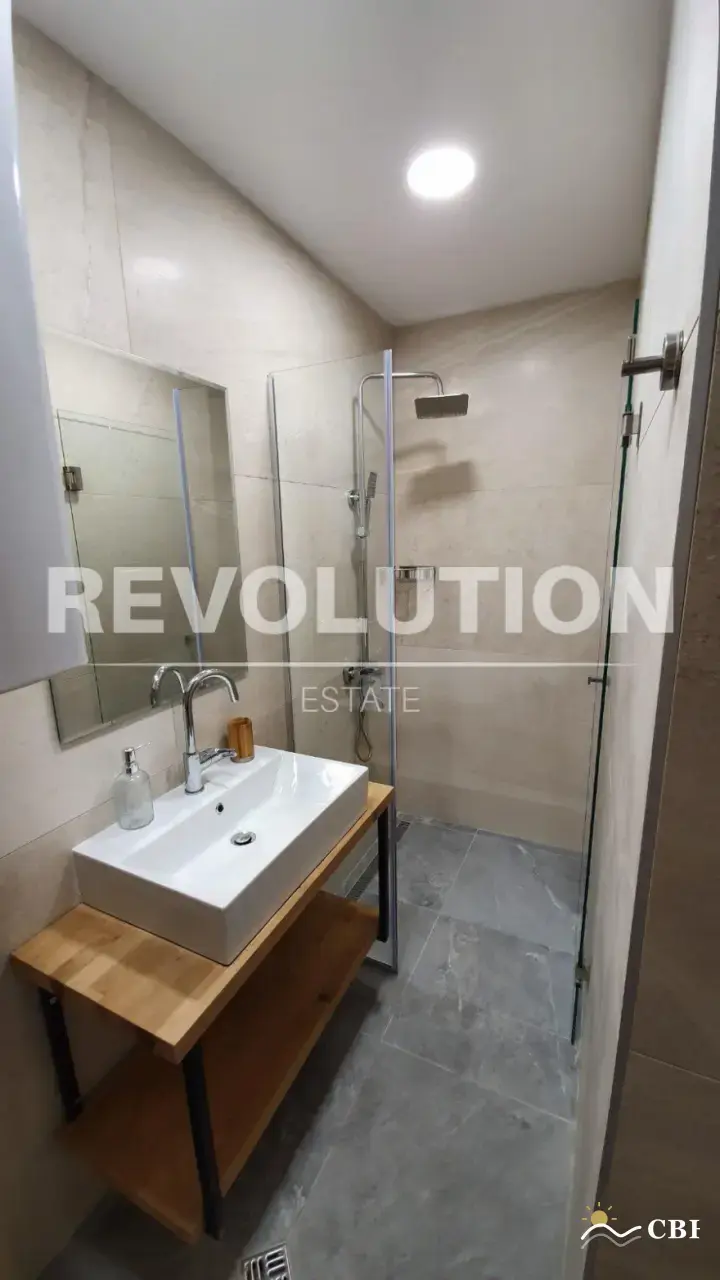 Apartment, 3-room, 92 m², in Varna. Photo 6 of 6. Varna, Black Sea, Bulgaria. Cheap Beach Holiday.