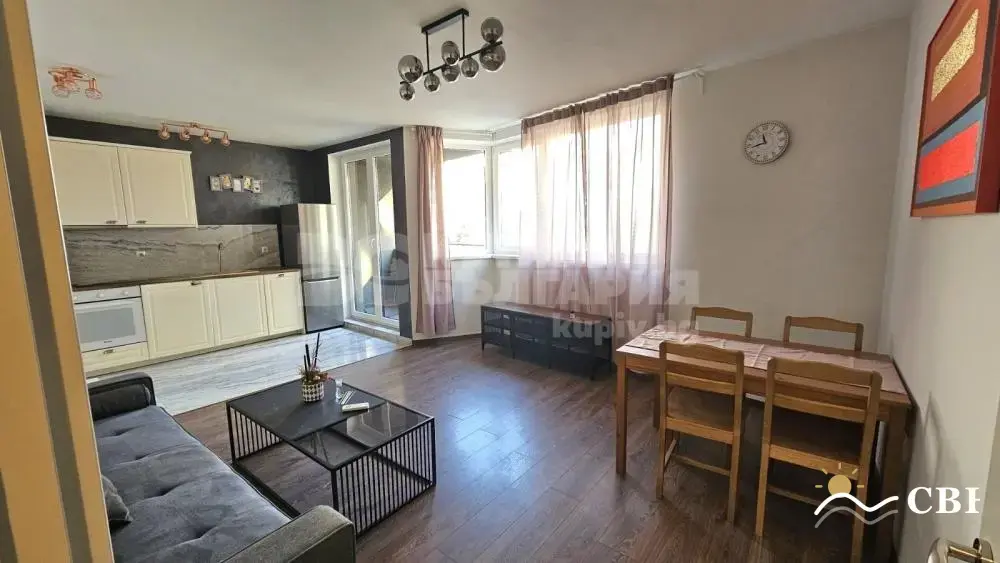 Apartment, 2-room, 72 m², in Varna. Photo 1 of 11. Varna, Black Sea, Bulgaria. Cheap Beach Holiday.