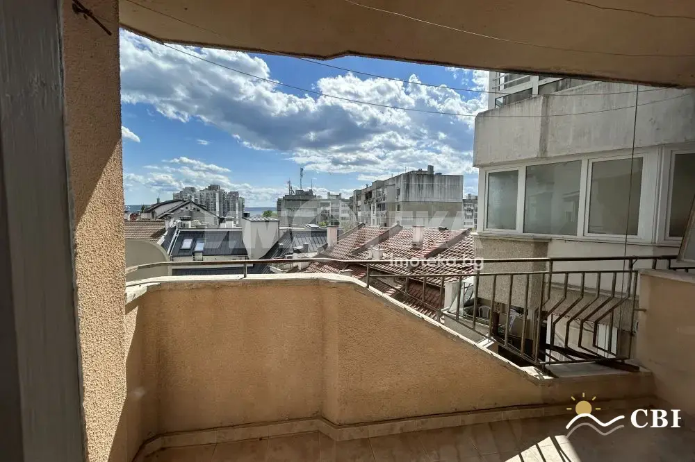 Apartment, 3-room, 65 m², in Varna. Photo 8 of 8. Varna, Black Sea, Bulgaria. Cheap Beach Holiday.