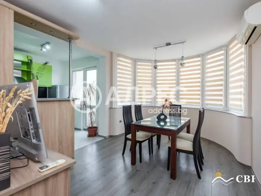 Apartment, 3-room, 105 m², in Varna. Photo 2 of 16. Varna, Black Sea, Bulgaria. Cheap Beach Holiday.