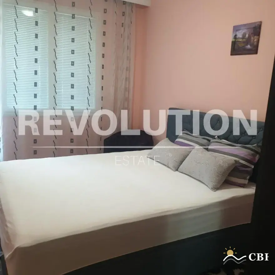 Apartment, 1-room, 120 m², in Varna. Photo 8 of 12. Varna, Black Sea, Bulgaria. Cheap Beach Holiday.
