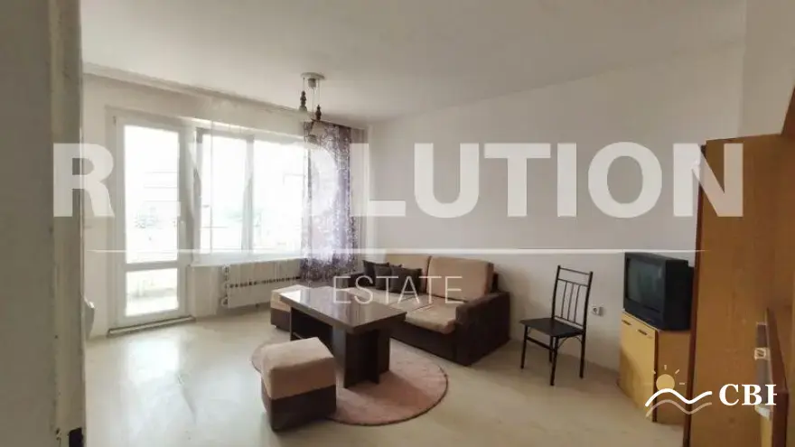Apartment, 1-room, 50 m², in Gradina. Photo 2 of 4. Gradina, Black Sea, Bulgaria. Cheap Beach Holiday.
