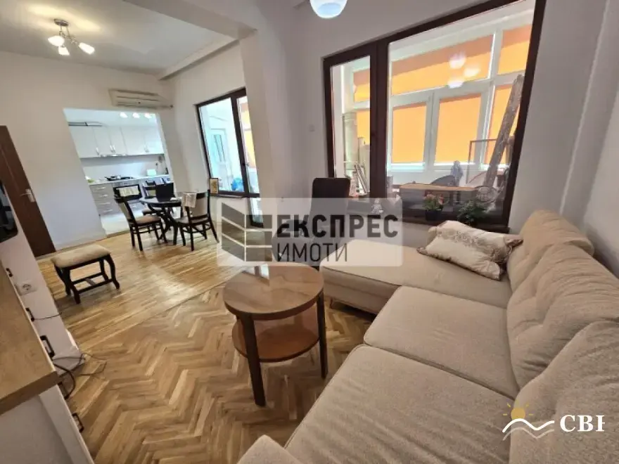 Apartment, 3-room, 93 m², in Varna. Photo 1 of 13. Varna, Black Sea, Bulgaria. Cheap Beach Holiday.
