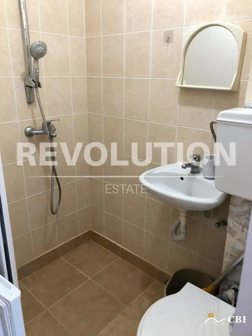 Apartment, 1-room, 20 m², in Varna. Photo 4 of 5. Varna, Black Sea, Bulgaria. Cheap Beach Holiday.