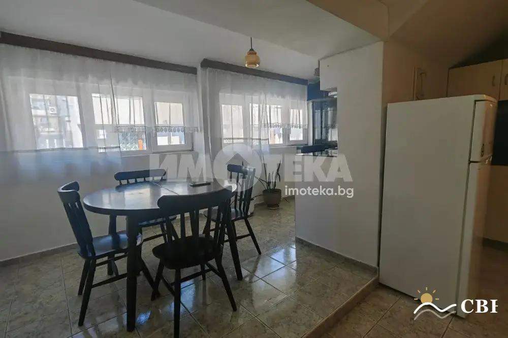 Apartment, 3-room, 79 m², in Varna. Photo 3 of 13. Varna, Black Sea, Bulgaria. Cheap Beach Holiday.
