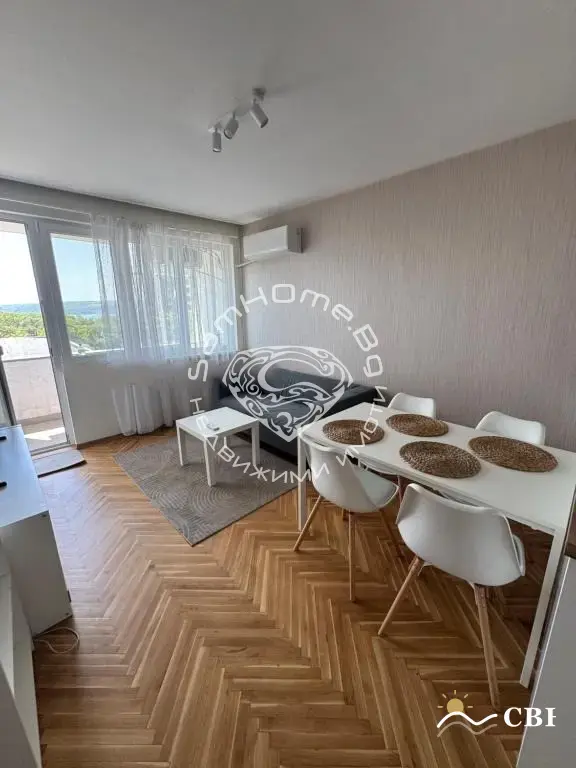 Apartment, 3-room, 108 m², in Varna. Photo 2 of 11. Varna, Black Sea, Bulgaria. Cheap Beach Holiday.