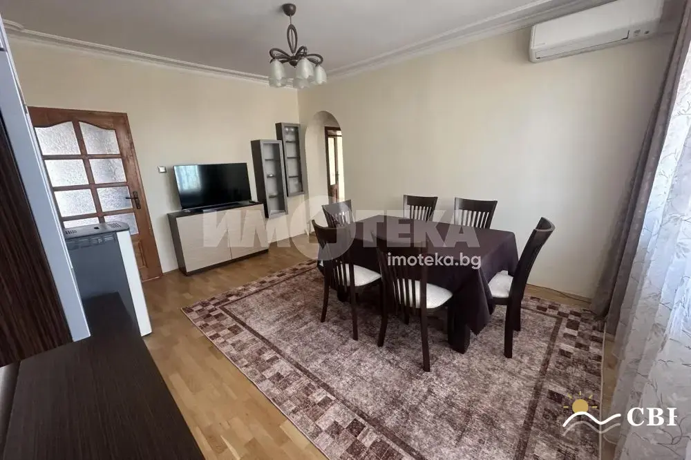 Apartment, 1-room, 110 m², in Vinitsa. Photo 1 of 16. Vinitsa, Black Sea, Bulgaria. Cheap Beach Holiday.