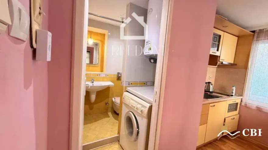 Apartment, 2-room, 40 m², in Varna. Photo 6 of 9. Varna, Black Sea, Bulgaria. Cheap Beach Holiday.