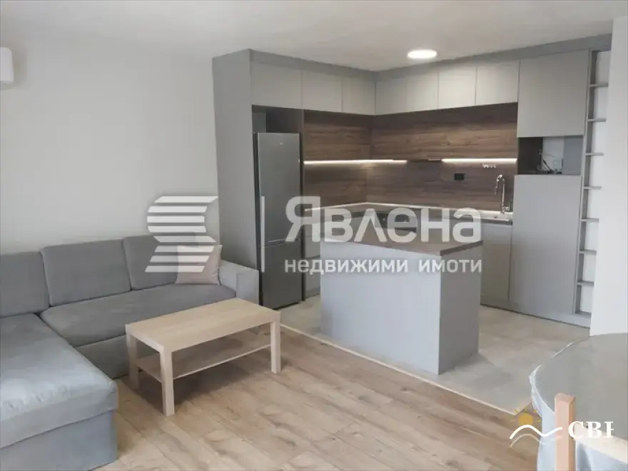 Apartment, 2-room, 63 m², in Varna. Photo 2 of 9. Varna, Black Sea, Bulgaria. Cheap Beach Holiday.