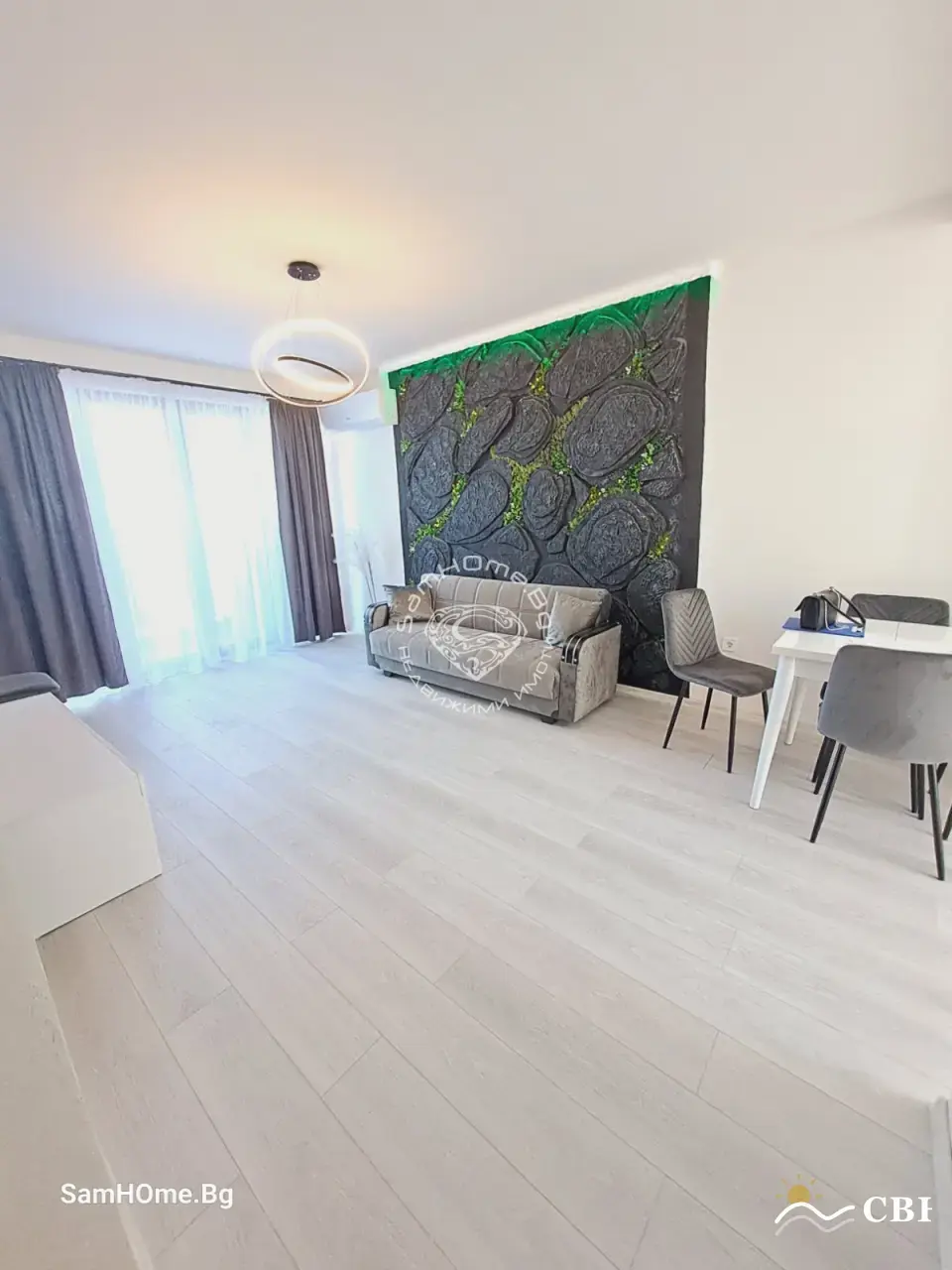 Apartment, 2-room, 110 m², in Varna. Photo 1 of 12. Varna, Black Sea, Bulgaria. Cheap Beach Holiday.