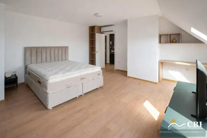 Apartment, 2-room, 90 m², in Varna. Photo 3 of 4. Varna, Black Sea, Bulgaria. Cheap Beach Holiday.