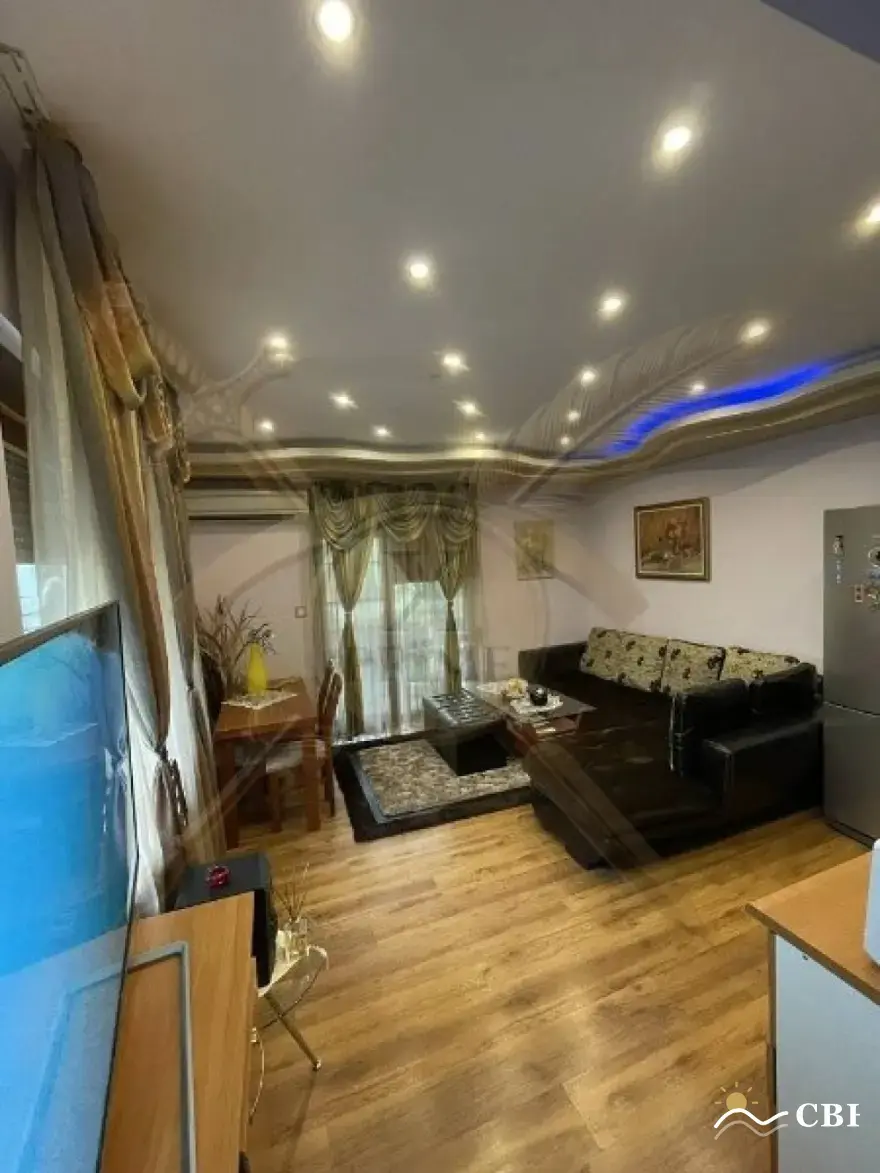 Apartment, 4-room, 100 m², in Varna. Photo 2 of 13. Varna, Black Sea, Bulgaria. Cheap Beach Holiday.